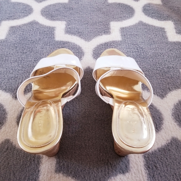 Marc Fisher "Wizard", White Patent & Cork Wedge Pl - Picture 5 of 11